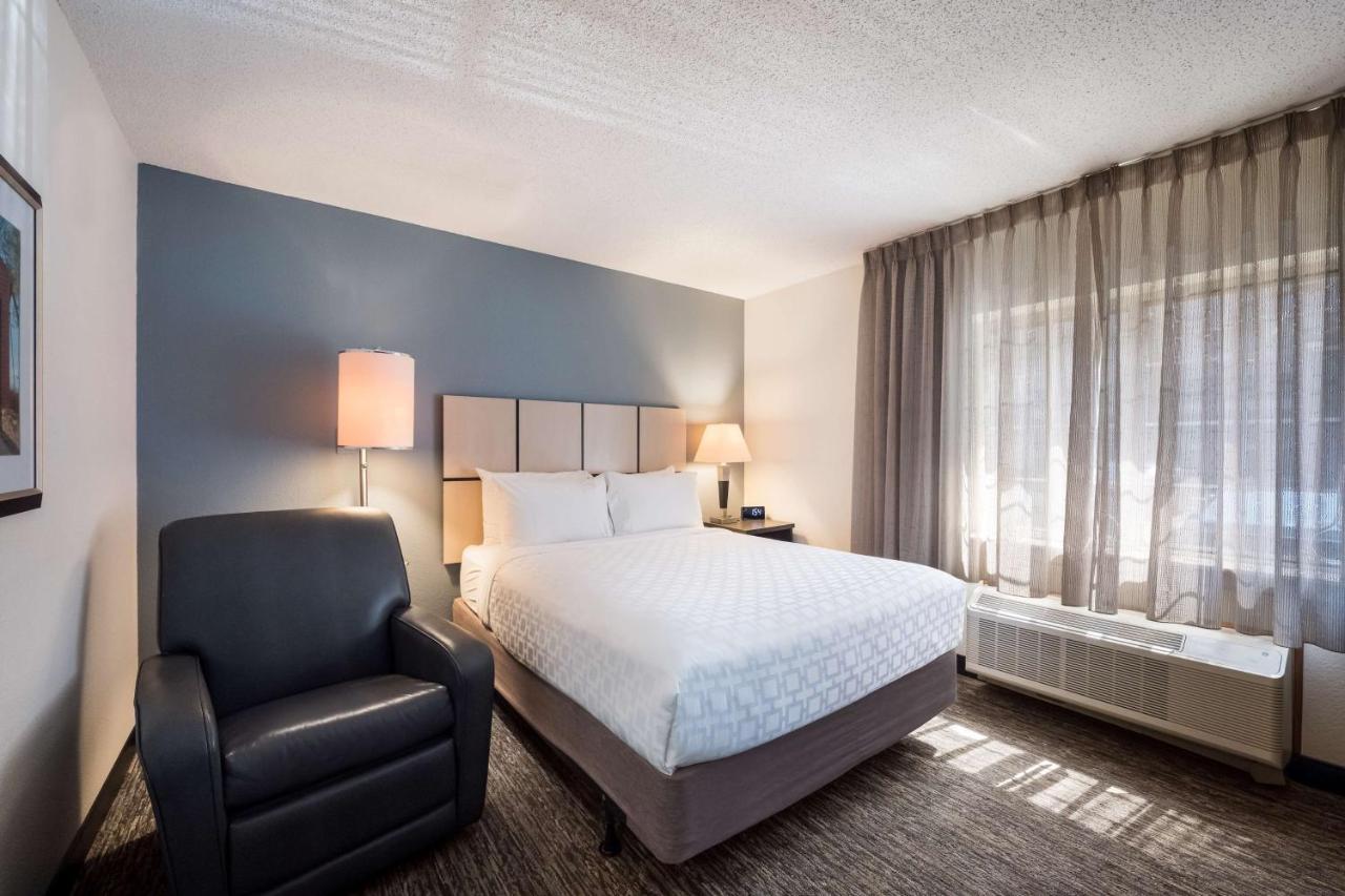 Sonesta Simply Suites Detroit Warren Exteriör bild
