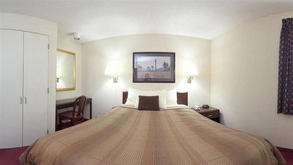 Sonesta Simply Suites Detroit Warren Exteriör bild